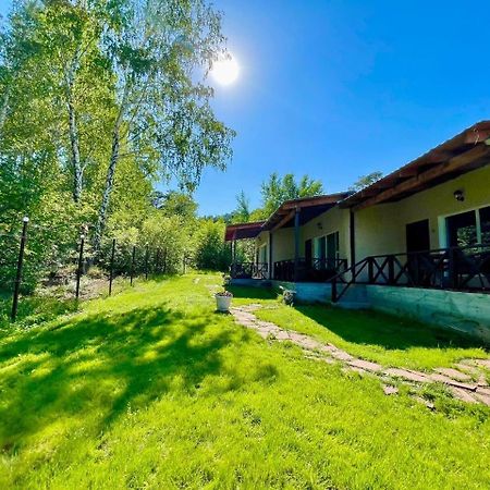 Private Bed & Breakfast Shchūchīnsk Eksteriør bilde